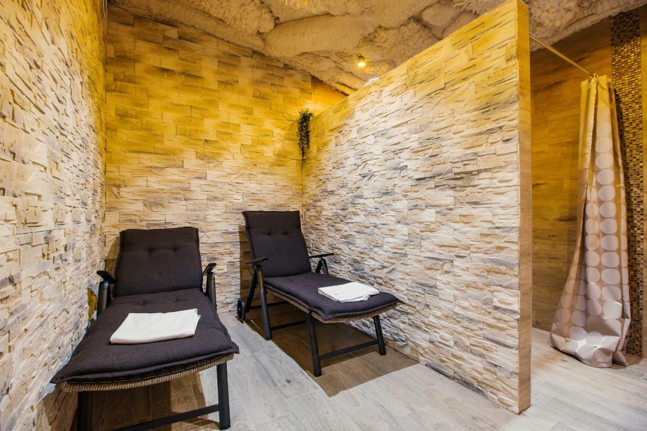 Villa Cicho Sza 차르나 구라 외부 사진